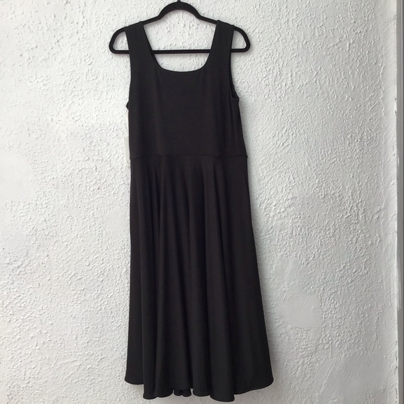 LEZE THE LABEL Norway Dress in Black - Picture 6 of 8